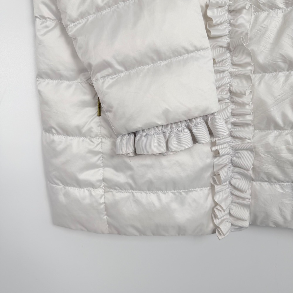 Lilly Pulitzer Women's White Ruffle Down Preppy Soft Girl Puffer Jacket Size 2 - Picture 3 of 13